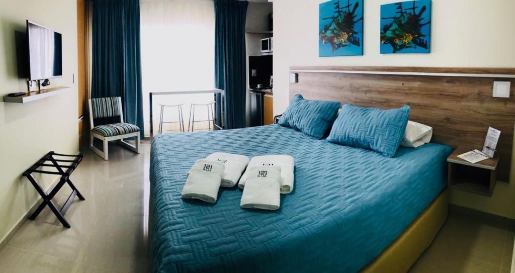 Illia 121 Apart Hotel Neuquén Eksteriør billede