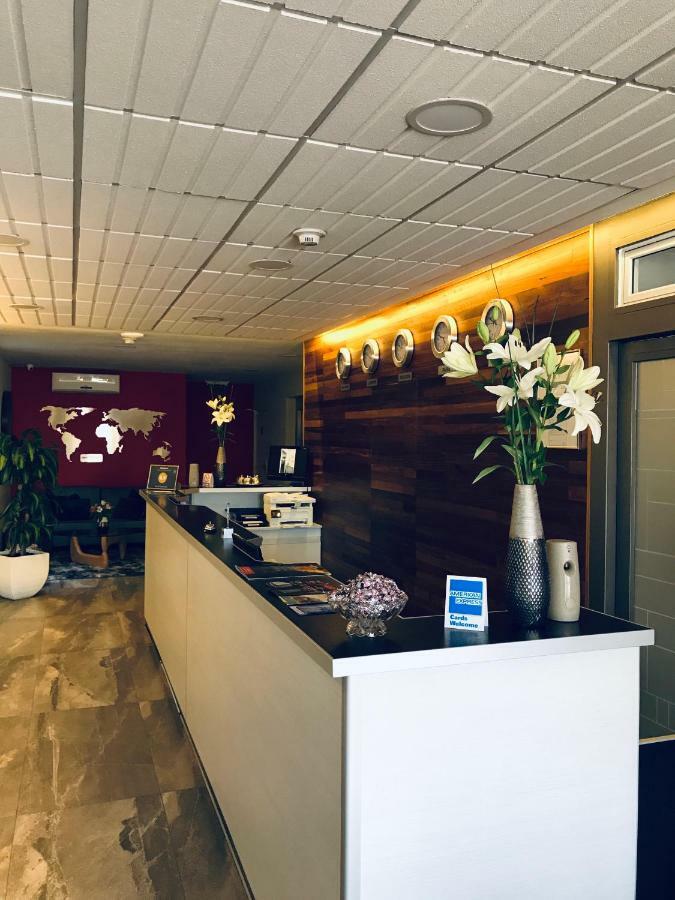 Illia 121 Apart Hotel Neuquén Eksteriør billede